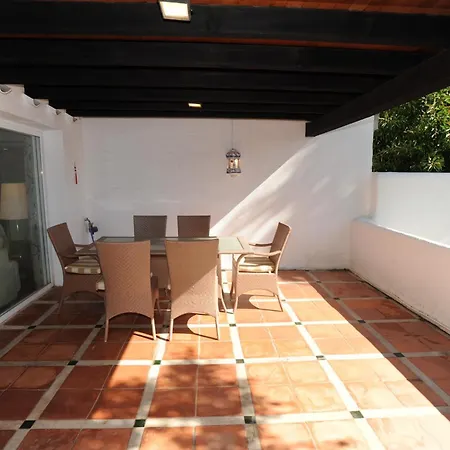 Bonito Piso Con Jardines Y Piscina Appartement *